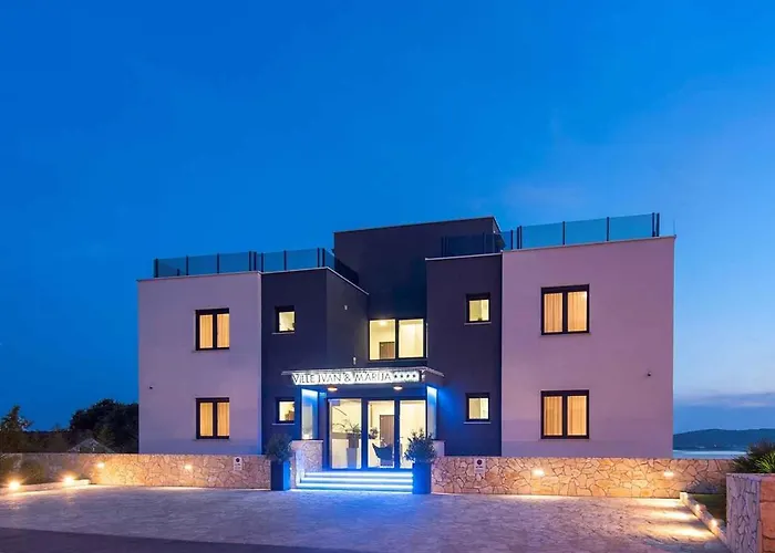 Διαμέρισμα In Sv. Filip I Jakov 53581 *